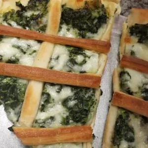 Spinach or Veggie criss cross Pizza
